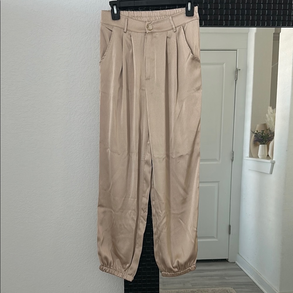 Petal & Pup Cream/Golden Elastic Waist Trousers
